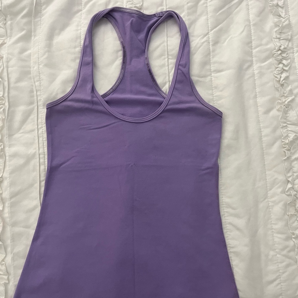 Lulu lemon tank top - color purple size 6